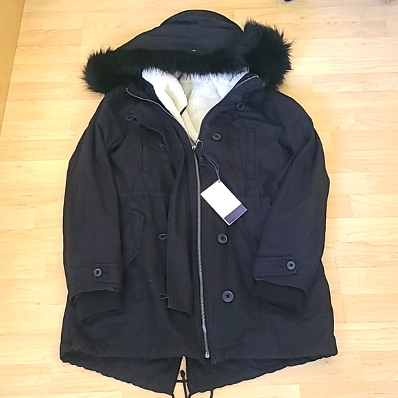 Gap Women's Black 2-in-1 Hooded Faux Fur Parka Coat Size M - Picture 6 of 11